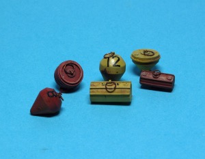 Assortiment de bouées d'amarrage 1/350